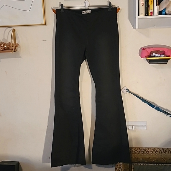 Free People black high-rise "Flare Penny" bell-bottom jeans, size 29. - Picture 12 of 16